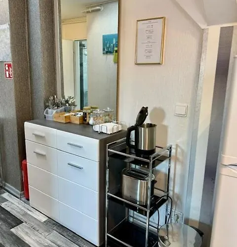 潘森贝拉酒店 招待所 3*