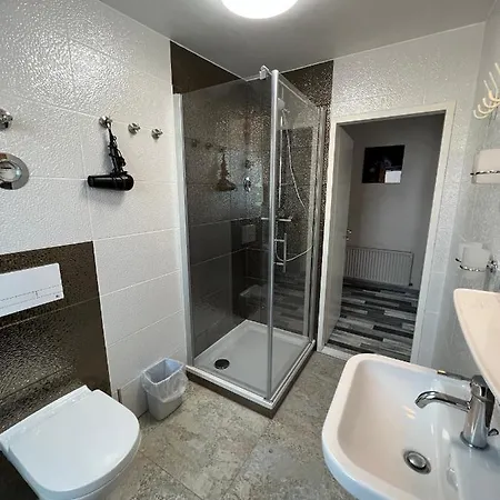 Guest house Bella 2*
