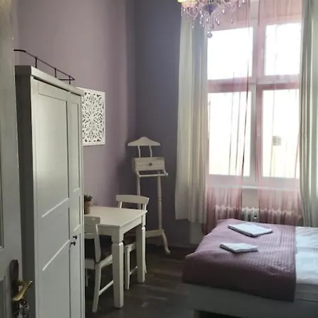 Bella 2* Berlín