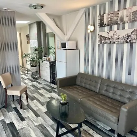 Guest house Bella 2*