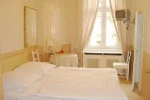 Πανσιόν Bella 3*